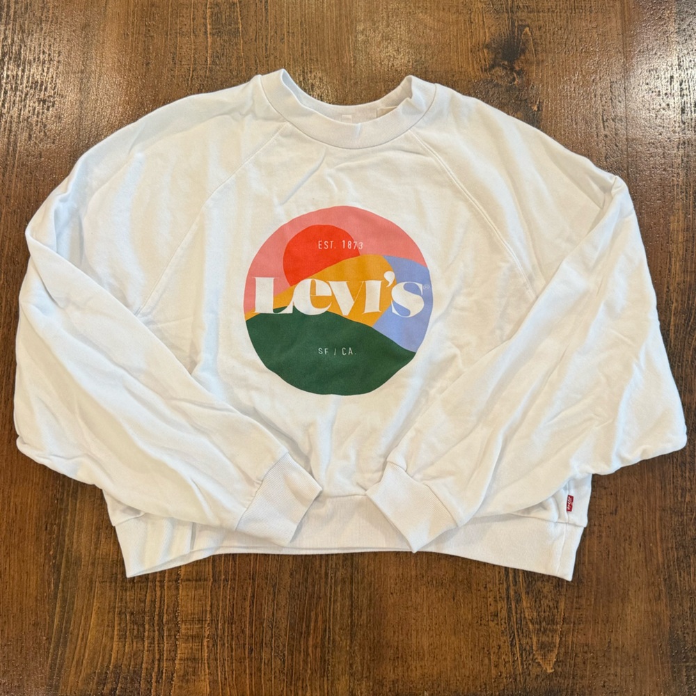 Levi's Cropped White Graphic Sweatshirt Round Logo